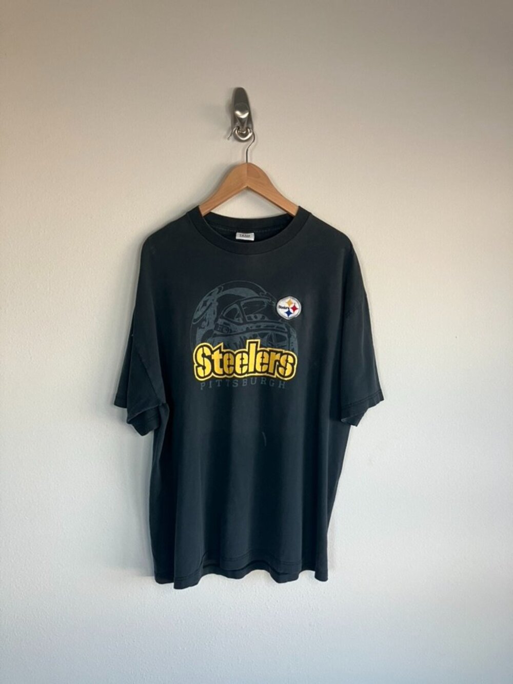 Vintage Steelers Black Tee  Size X-Large